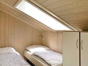 Room - Holiday Home in Otterndorf (Otterndorf)