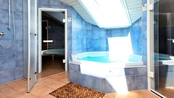 House | Spa treatment