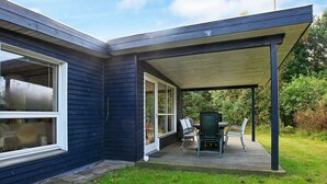 Balcony - Splendid Holiday Home in Ålbæk With Roofed Terrace (Aalbaek)