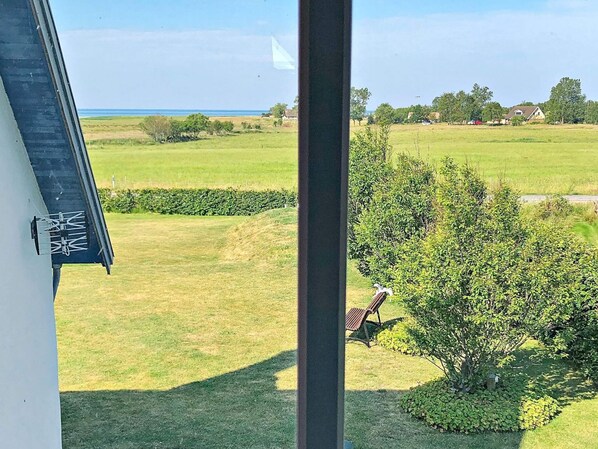 House | Water view