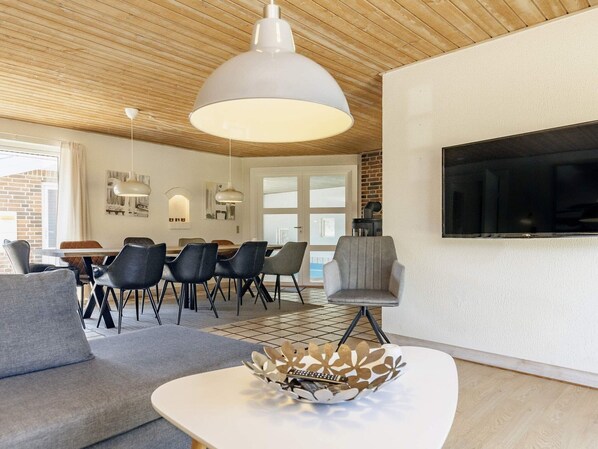House | Interior