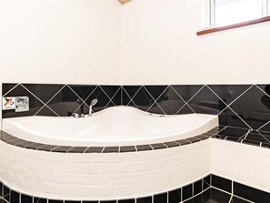 House | Bathroom