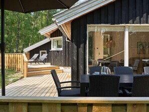 House | Exterior - Luxury Retreat Near Beach (Nexø)