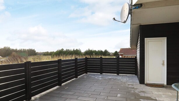 Balcony - Splendid Holiday Home in Vejers With Sauna (Vejers Strand)