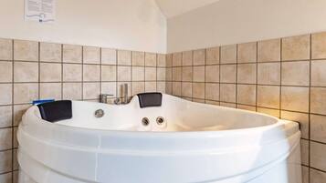 House | Spa treatment