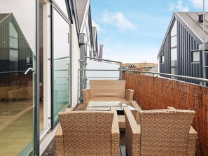 House | Terrace/patio