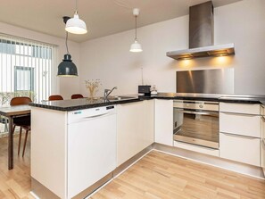House | Private kitchen