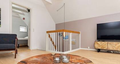 8 Person Holiday Home in Vaeggerlose