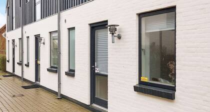 8 Person Holiday Home in Vaeggerlose