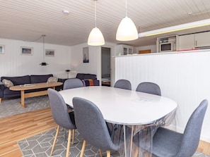 House | Dining