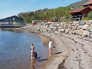 House | Beach | Fishing