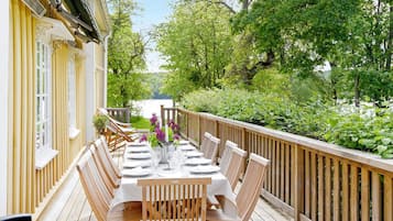 House | Dining