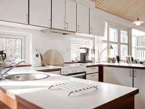 House | Interior - 4 Star Holiday Home in Hasle (Hasle)