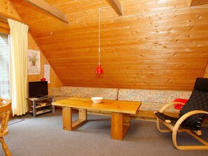 Living room - Idyllic Holiday Home in Laeso Denmark near Mini Islands (Læsø)