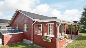 Exterior - Cozy Holiday Home in Haderslev With Terrace (Haderslev)