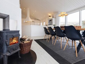 Dining - 4 Star Holiday Home in Blokhus (Blokhus)