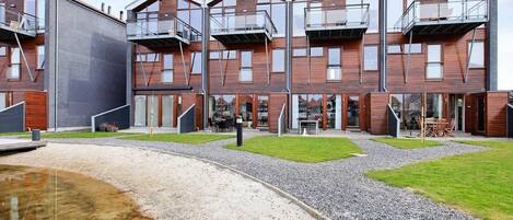 Apartment | Exterior