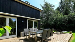 Balcony - Lovely Holiday Home in Falster Denmark With Terrace (Vaeggerlose)