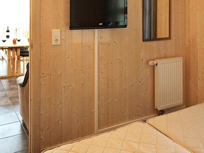 6 Schlafzimmer