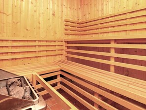 House | Sauna - 10 Person Holiday Home in Lokken-by Traum (Lokken)