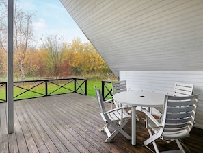 Balcony - Pleasant Holiday Home in Rødby With Terrace (Rodby)