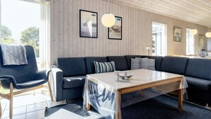House | Living area - 5 Star Holiday Home in Storvorde (Storvorde)