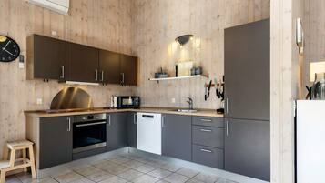 Hus | Eget kök | Barnstol