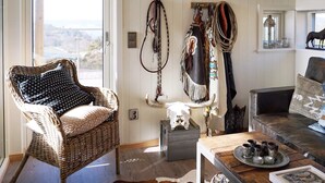 Living room - 5 Person Holiday Home in Uddevalla (Uddevalla)