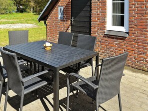 Balcony - Spacious Holiday Home in Henne With Terrace (Henne)