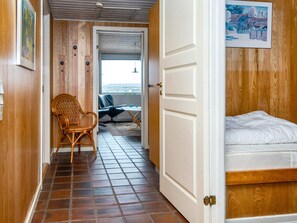Interior - Waterfront Holiday Home in Henne near Sea (Henne)