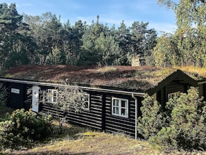 Exterior - Spacious Holiday Home in Nexo Bornholm With Terrace (Nexo)