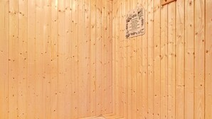 Unclassified image, 5 of 38, button - Spacious Holiday Home in Nexo Bornholm With Terrace (Nexo)