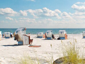 Beach - 2 Person Holiday Home in Scharbeutz (Scharbeutz)