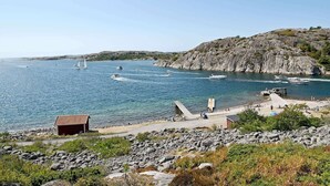 Beach - Holiday Home in Havstenssund (Havstenssund)