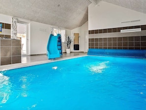 Ferienhaus | Pool | Innenpool, Außenpool