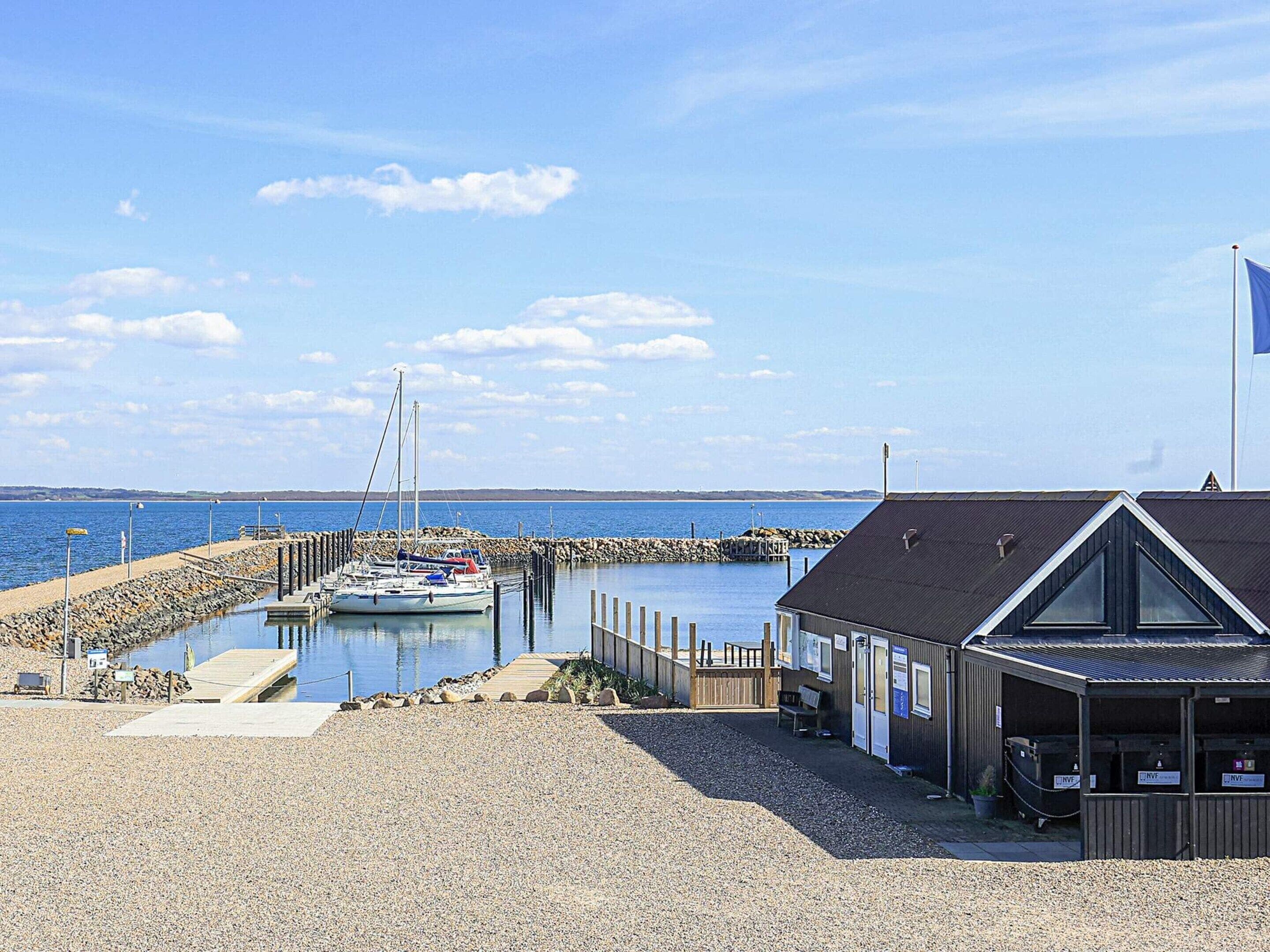 House | Water view