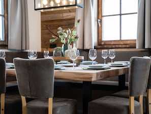 Dining - Secluded Chalet in Salzburg With Sauna (Sankt Michael im Lungau)