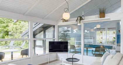 8 Person Holiday Home in Bindslev-by Traum