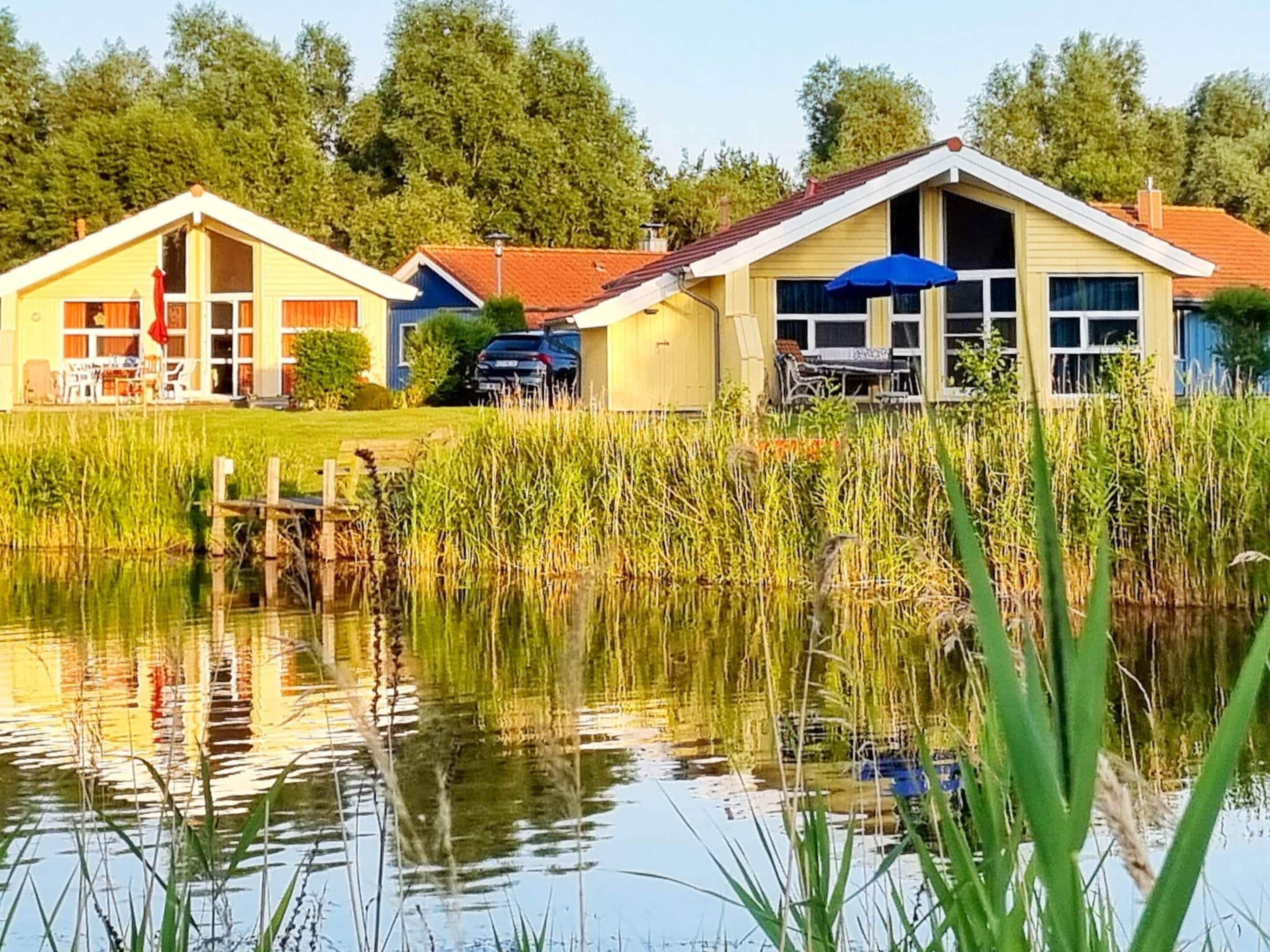 House | Water view