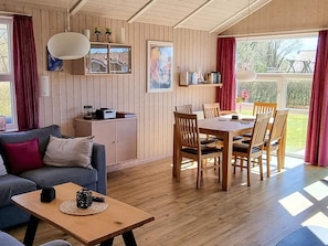 Uklassifisert bilde, 4 av 35, knapp