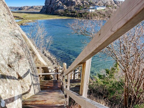 4 Person Holiday Home in Hamburgsund-by Traum