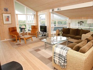 House | Interior - 5 Star Holiday Home in Lokken (Lokken)