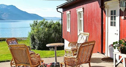 Holiday Home in Straumsbukta