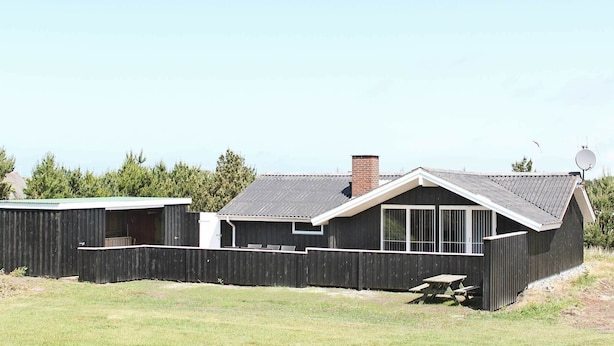 Exterior - Superb Holiday Home in Vejers Strand With Sauna (Vejers Strand)