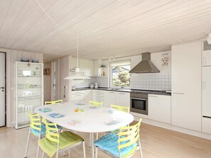 House | Private kitchen | Highchair - 8 Person Holiday Home in Lokken (Lokken)