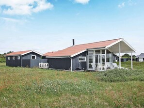 House | Exterior - 8 Person Holiday Home in Lokken (Lokken)