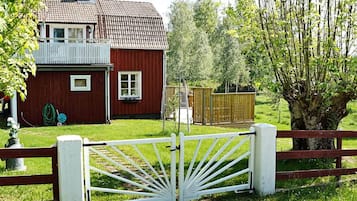 House | Exterior
