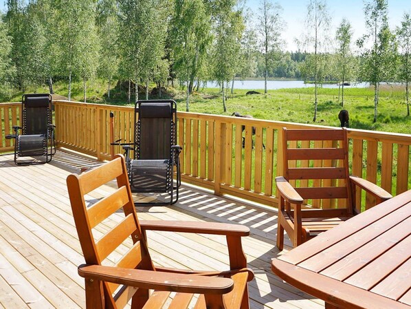 House | Water view - 4 Person Holiday Home in Sturefors (Sturefors)