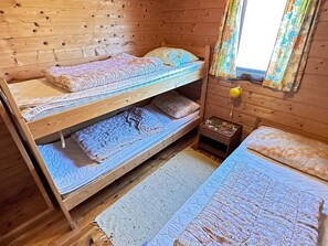 Talo | 2 makuuhuonetta, yksilöllisesti kalustettu