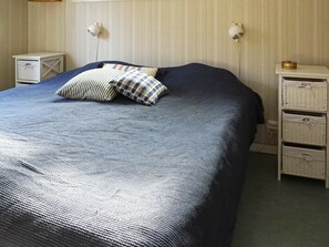 3 bedrooms, individually furnished - Holiday Home in Björkvik (Björkvik)